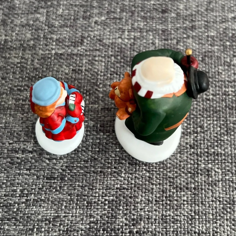 Department 56 Christmas Heritage Village Collection Figures Girl Santa Set of 2